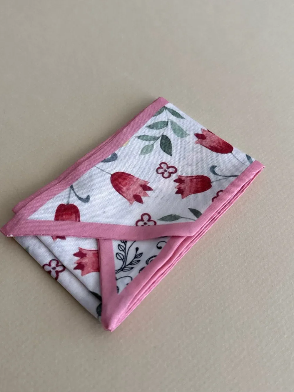 Pink floral Scarf M1602